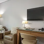 Royal 4*