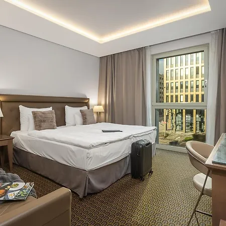 Royal 4* Prag
