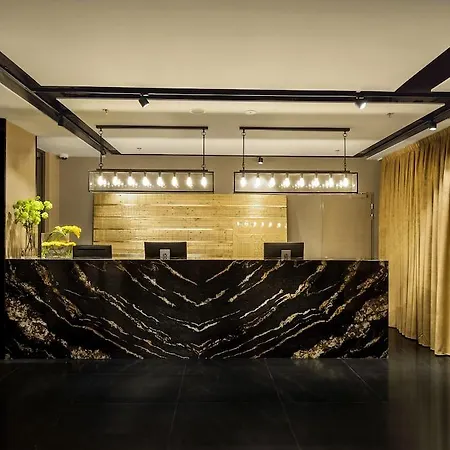 Hotell Royal 4*