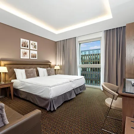 Ξενοδοχείο Royal 4*