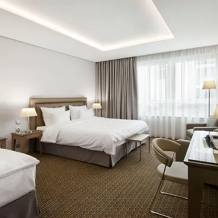 Royal 4* Prag