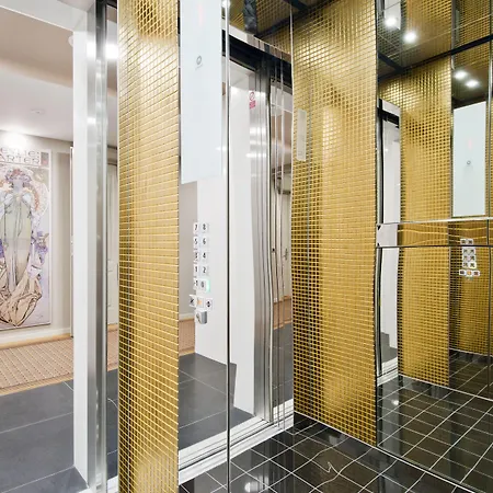 Ξενοδοχείο Royal 4*