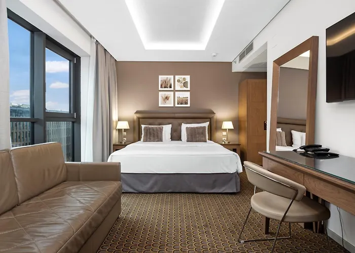 Hotel Royal 4*